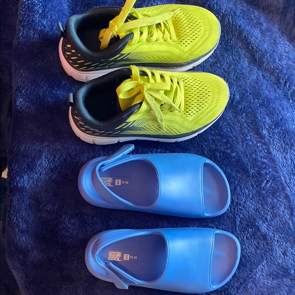 Kids Yellow and Blue Shoe Set